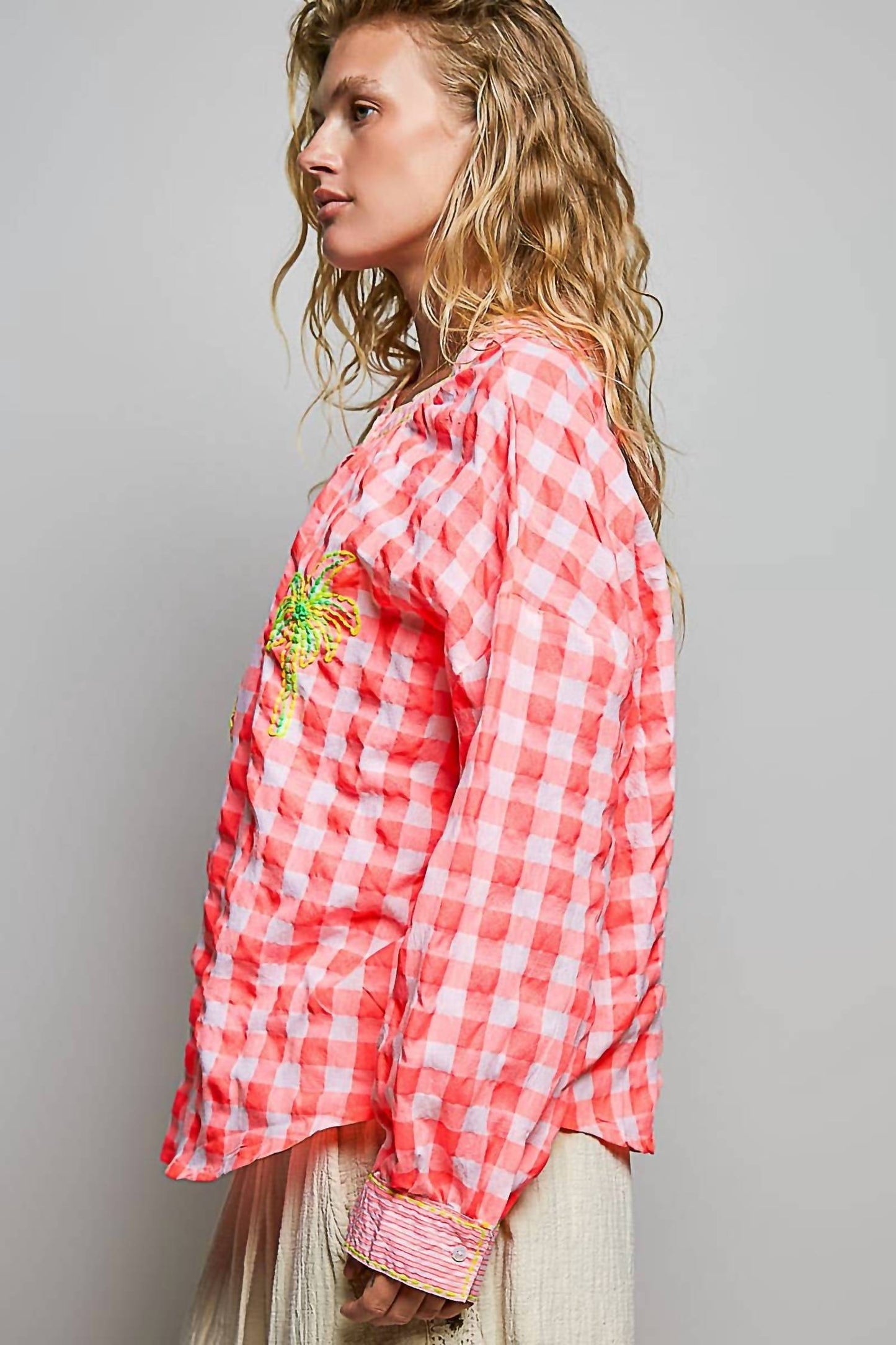 Pol - Graphic Palm Tree Embroidery Paid Blouse Top