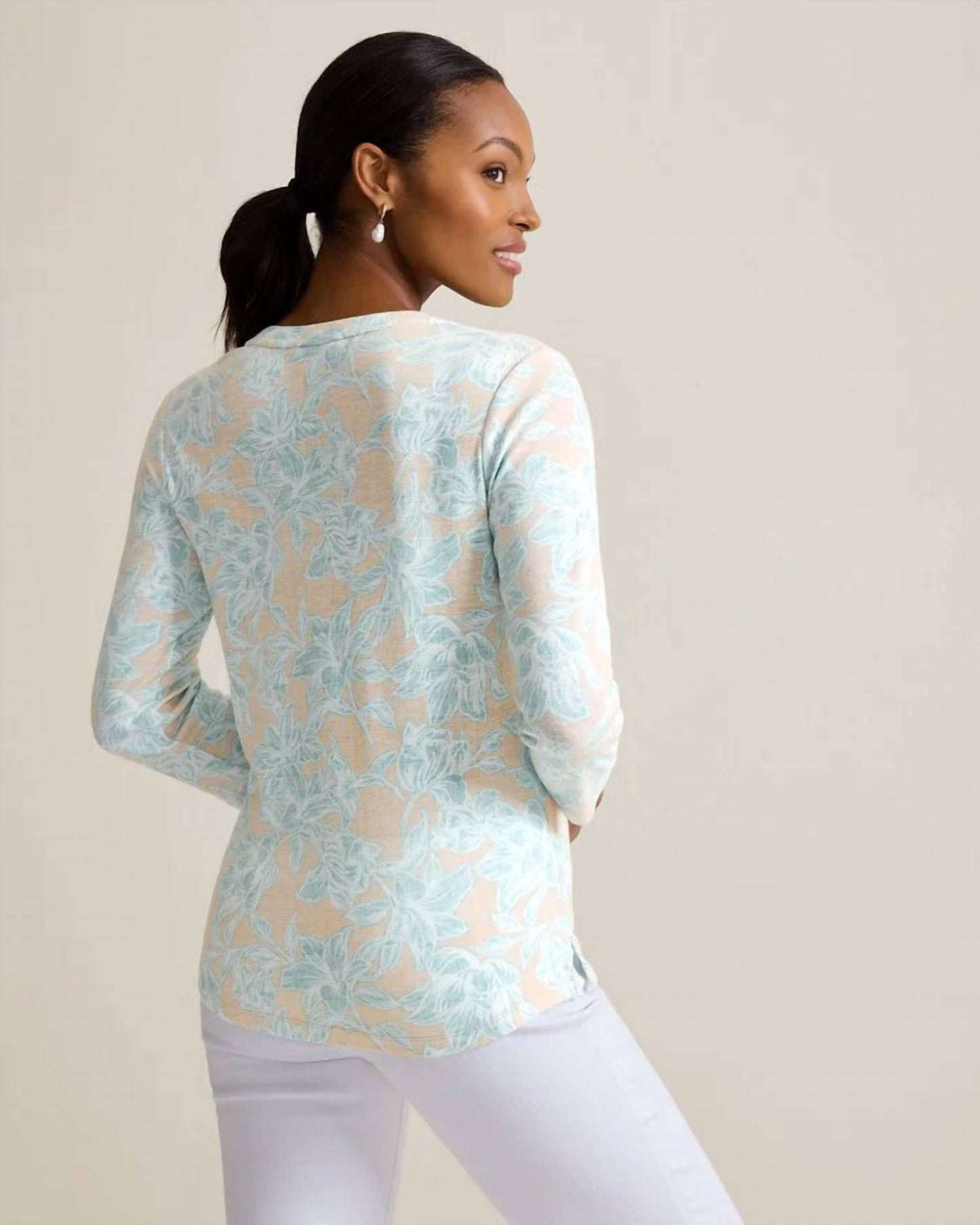 Tommy Bahama - Ashby Isles Paradiso Petals 3/4 Sleeve T-shirt