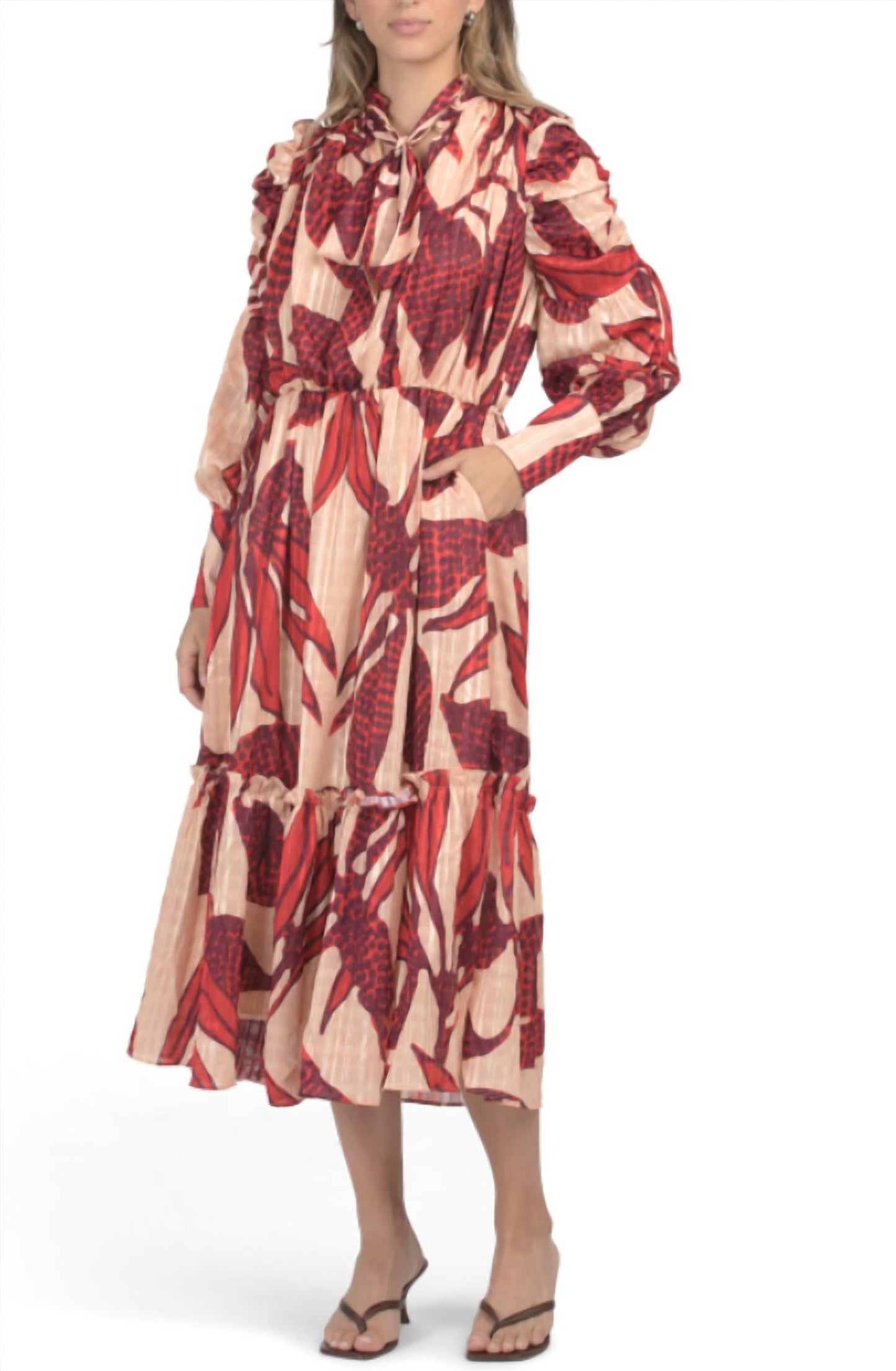 Ciebon - Eryn Blush Elegant Long Pleated Sleeve Dress
