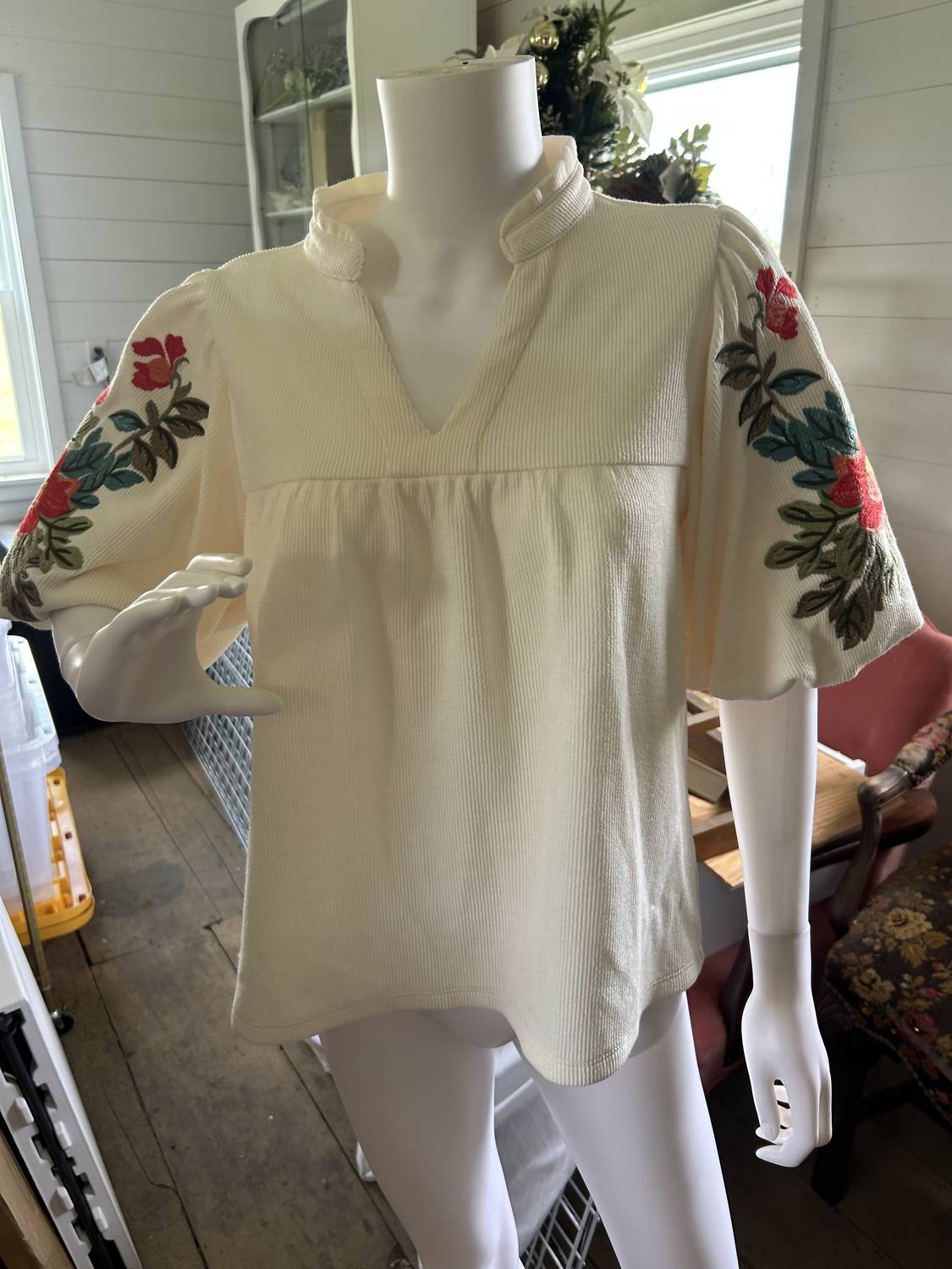 Thml - Women's Knit V-neck Top
